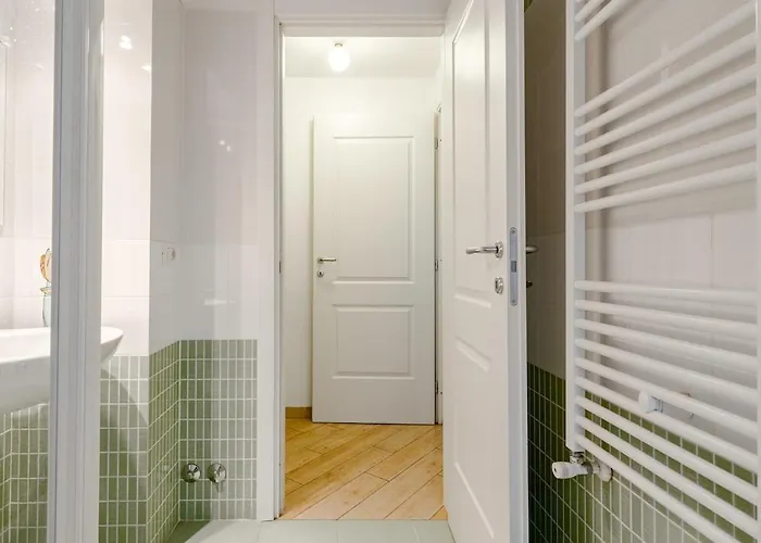 Artistic Colorful Vatican Museums Apartment Rom