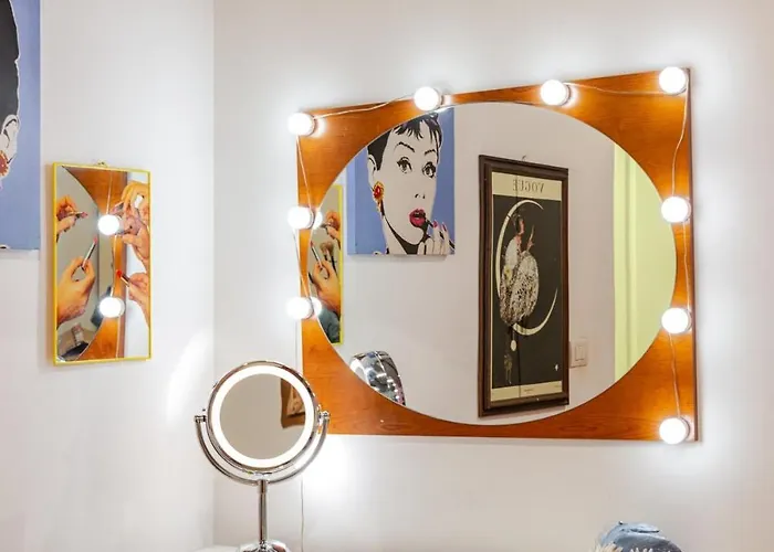 Apartment Artistic Colorful Vatican Museums Rom